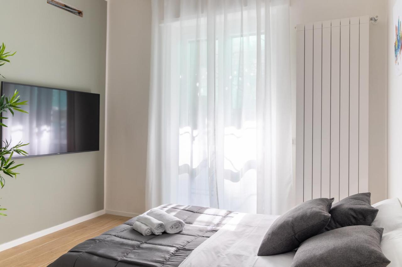 Ferienwohnung Sansiro Luxury Wi-Fi & Netflix Mailand Exterior foto