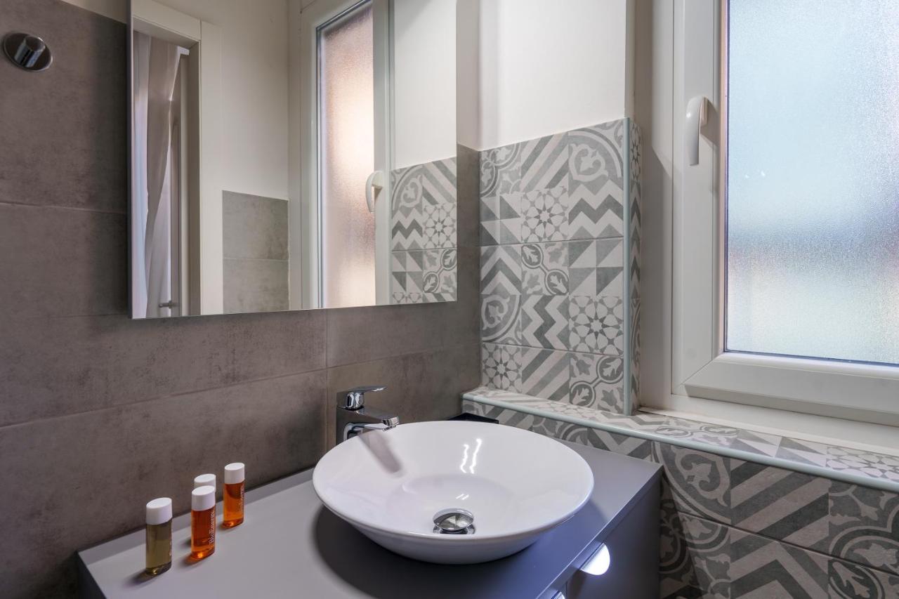 Ferienwohnung Sansiro Luxury Wi-Fi & Netflix Mailand Exterior foto